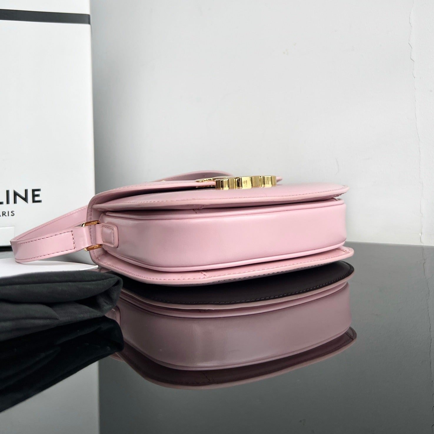 Triomphe Shiny Calfskin Handbag 18 PINK Pastel