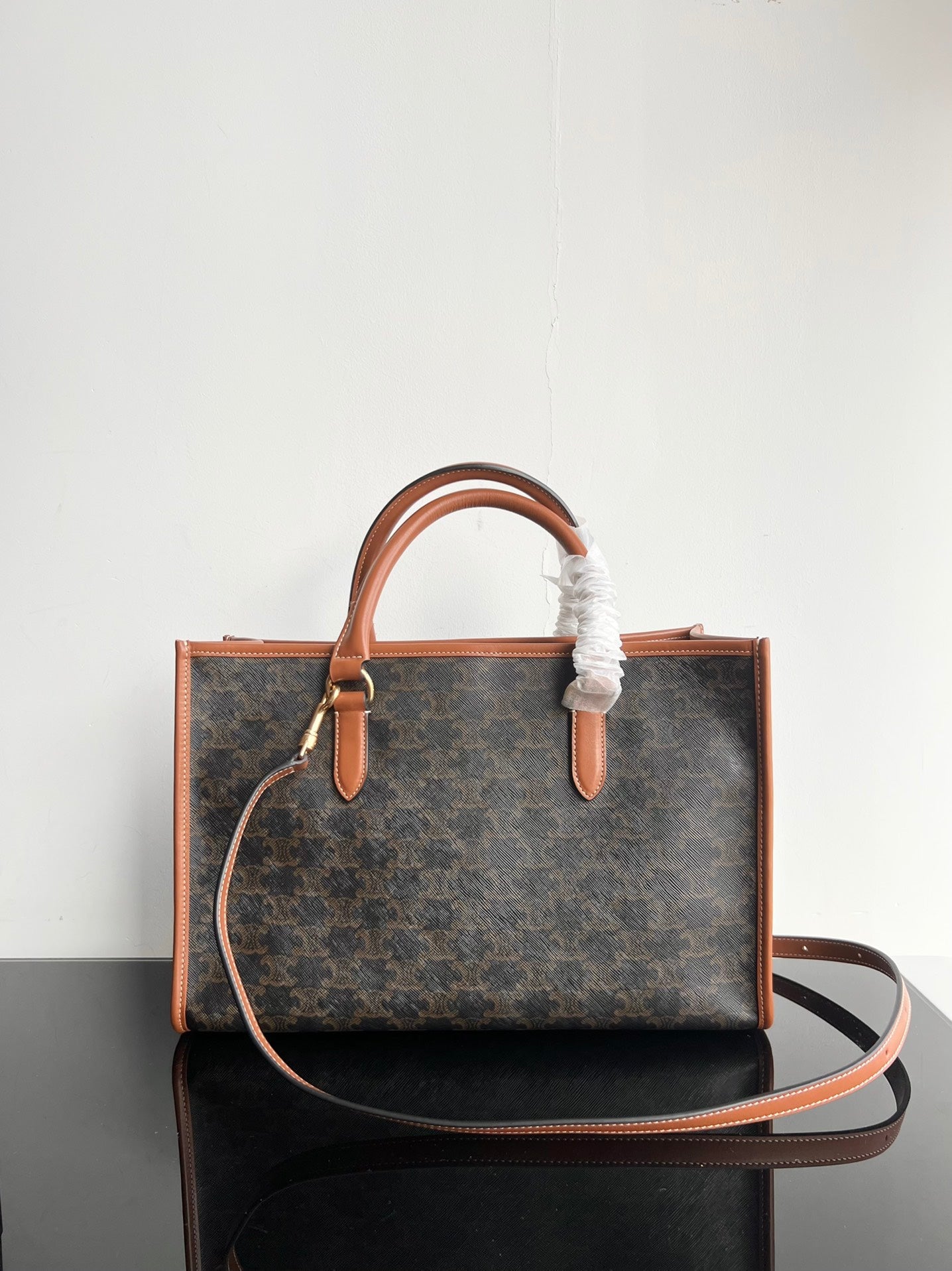 Triphome Cabas 35 Black Calfskin TOTE