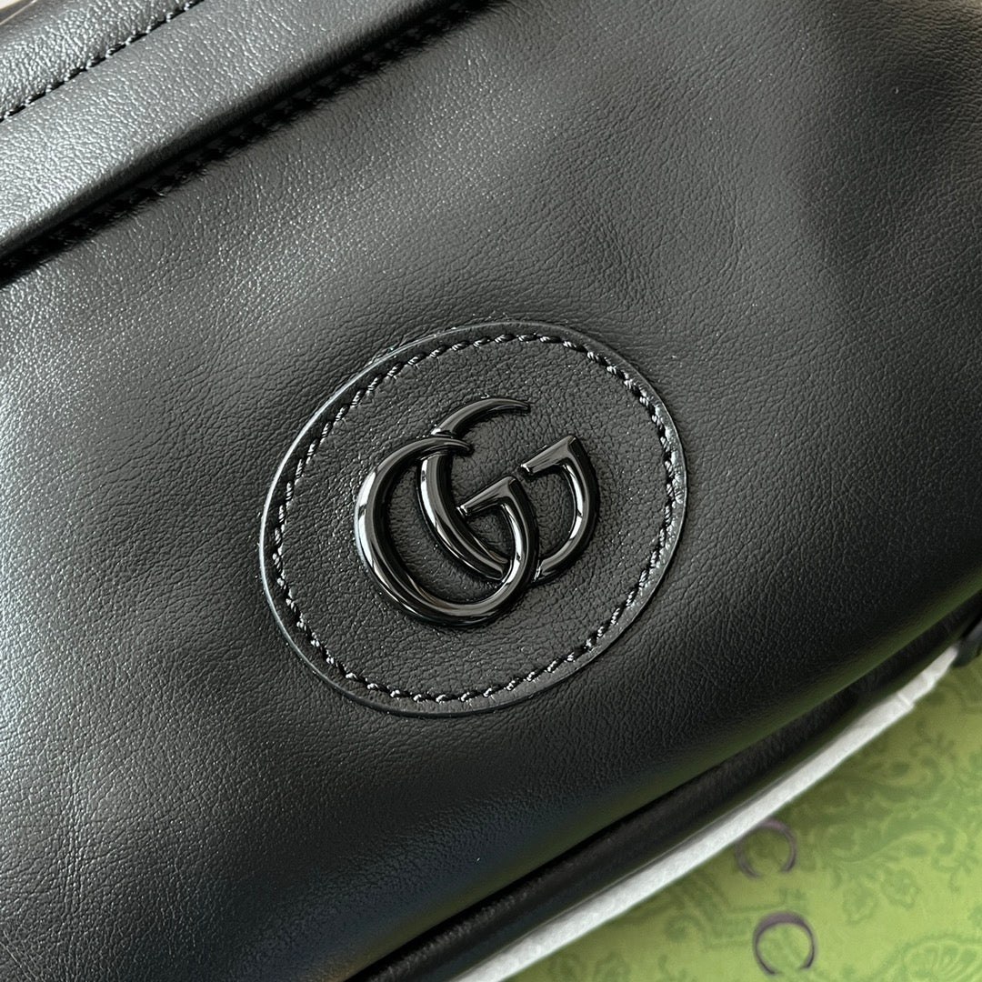Shoulder BAG 23 IN Black Calfskin