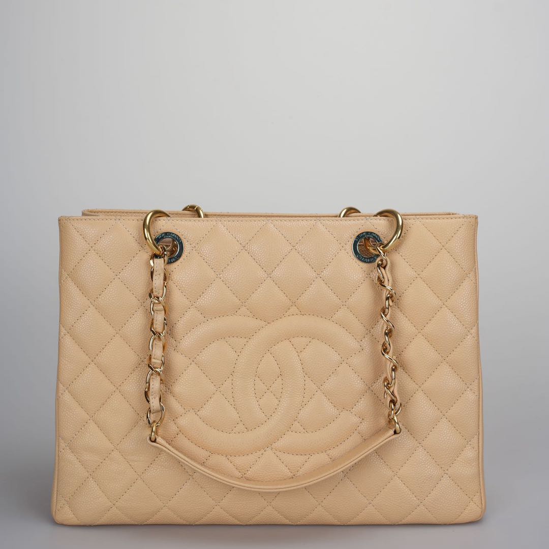 Chanel Tote beige bag – front view